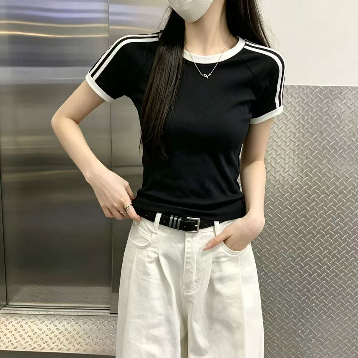 Women's American Cool Three-bar Short-sleeved Summer Unique Small Shirt Slim Slimming Women's T-shirt