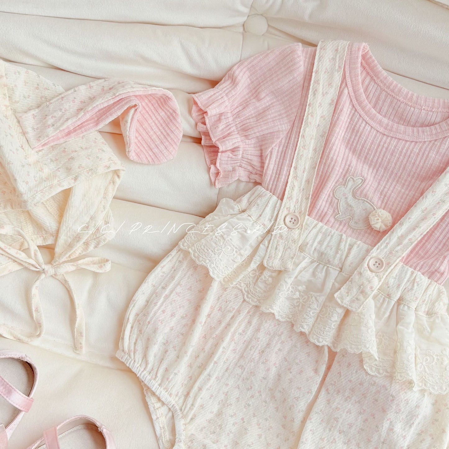 Sweet Super Cute Rabbit Outer Wear Graphy Hooded Strap Two-piece Jumpsuit, Climbing Suit