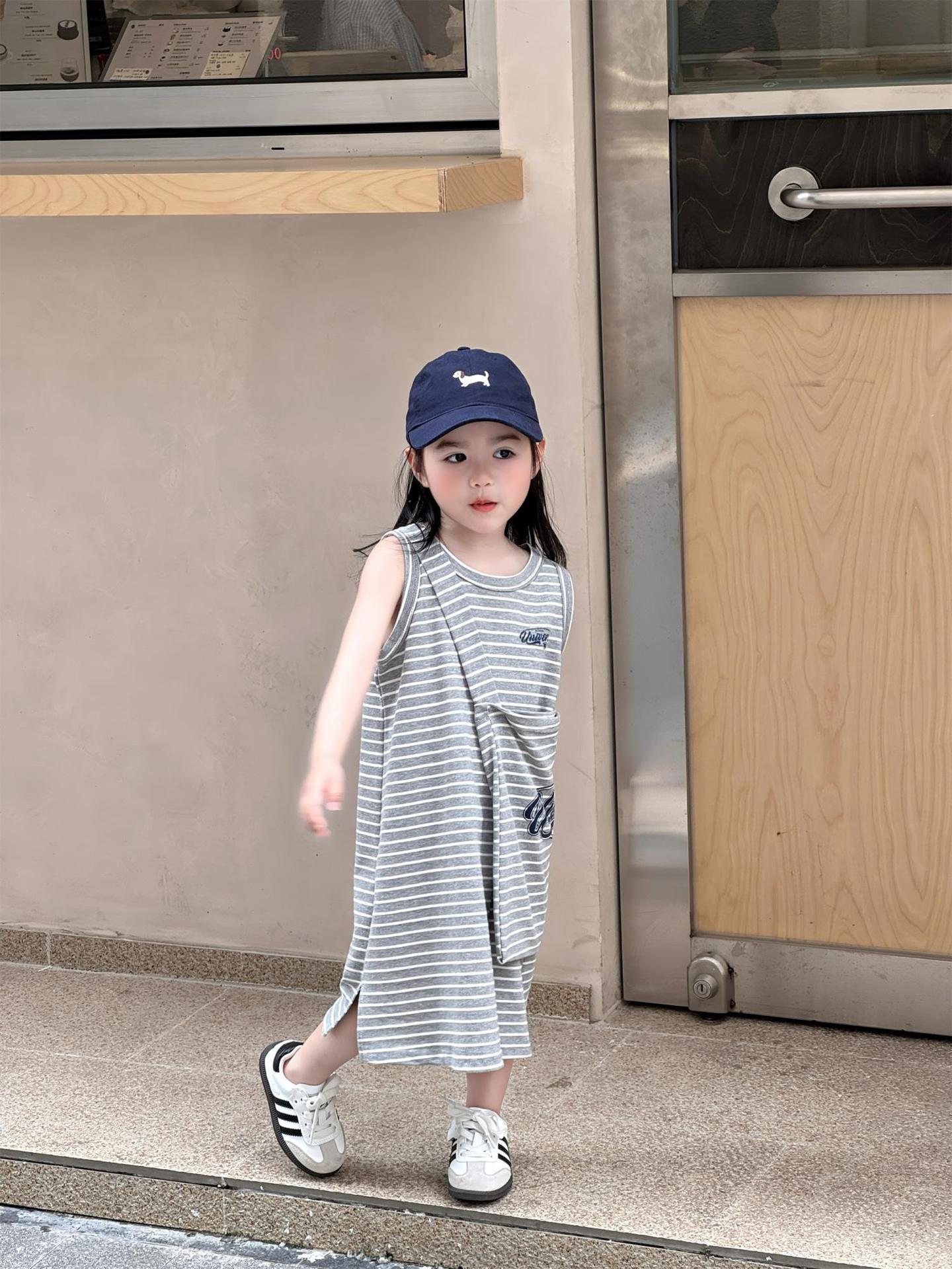 Casual Gray Striped With Bag Slit Hemline At Hem Long Children's Dress
