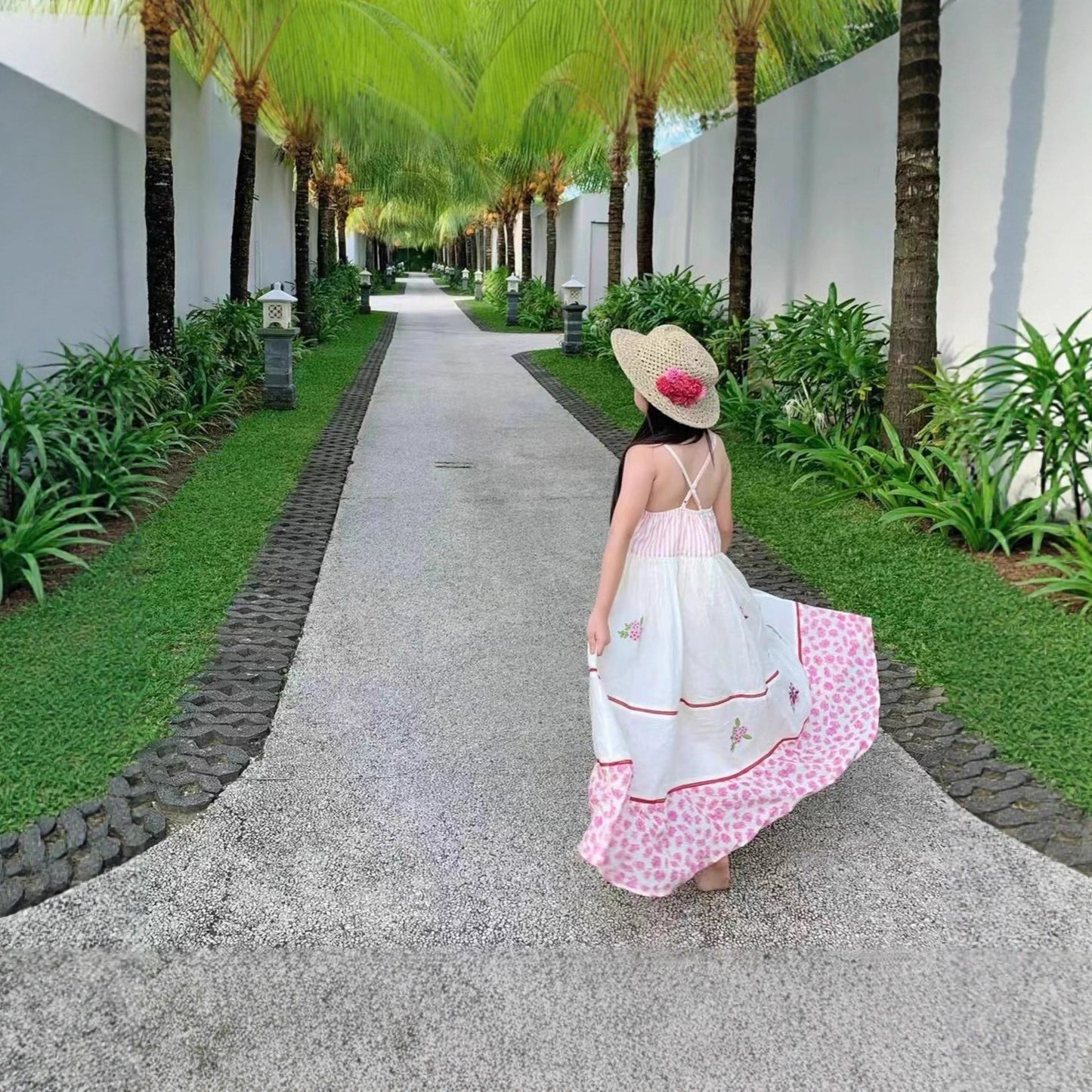 Children's Summer Seaside Vacation Tourism Dopamine Handmade Embroidery Children's Dress