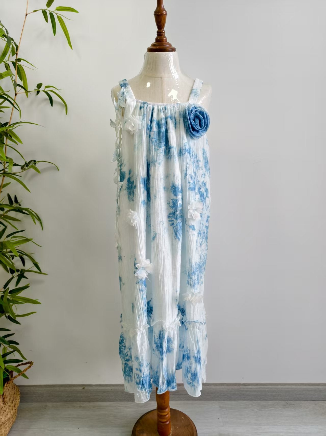 Children's Yunnan Dali Clothing Blue White Suspender Children's Dress