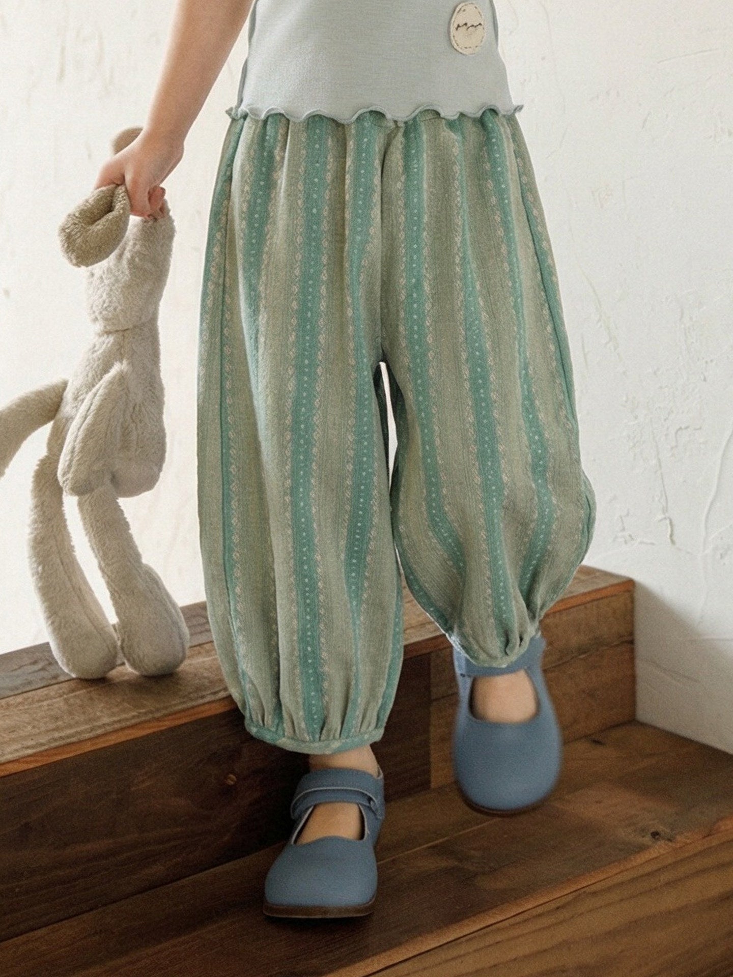 Children's Summer Jacquard Loose-fitting Knickerbockers Fashion Casual Children's Pants
