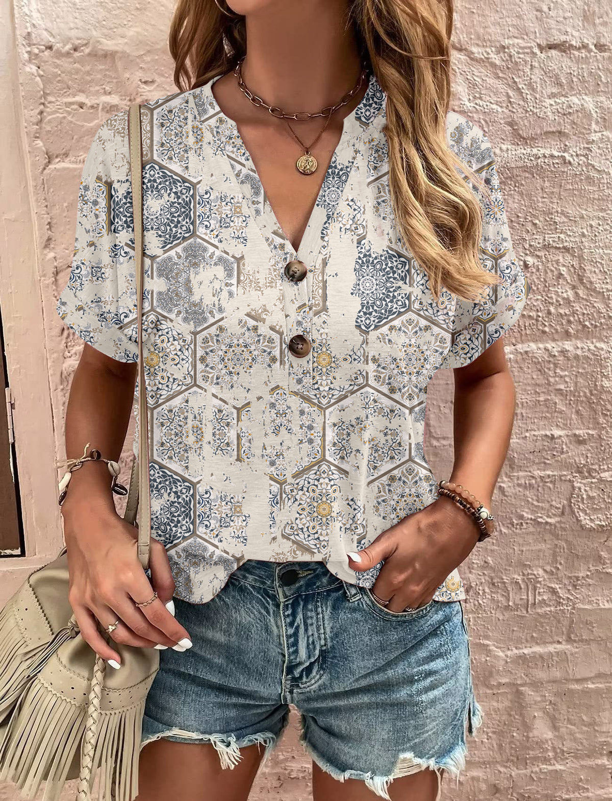 Unique Women's Printed Button Fashion Sleeve Shorts