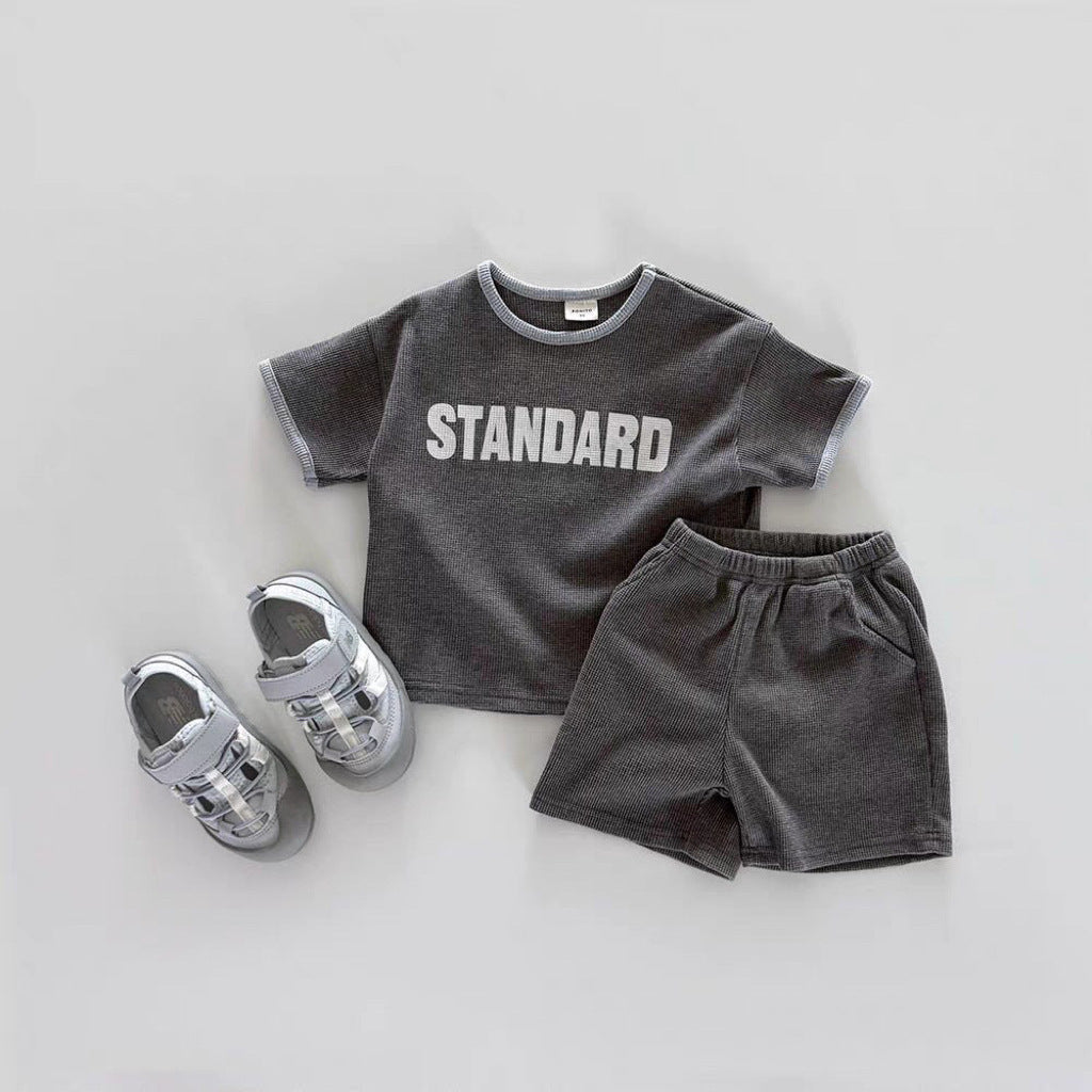 Round Neck Short-sleeved Shorts With English Children's Suit