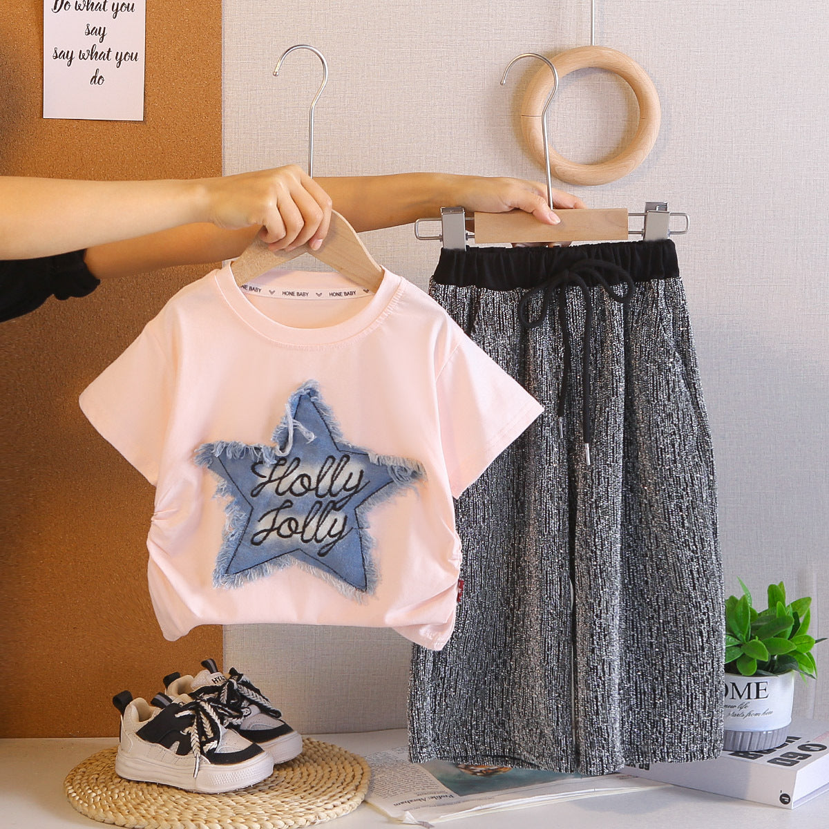Children's Summer Fashion Short-sleeved Trousers Two-piece Tide Children's Suit