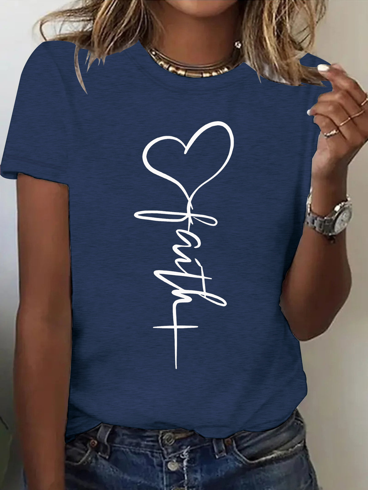 Women's Cute Printed Sleeve Elegant Heart Love Letter Pattern Round Neck Women's T-shirt