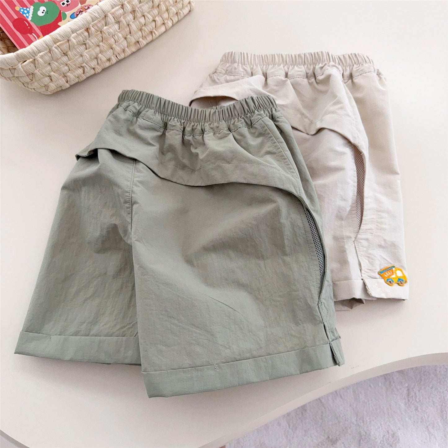 Short Summer Cartoon Bao Park Patch Small Children's Pants