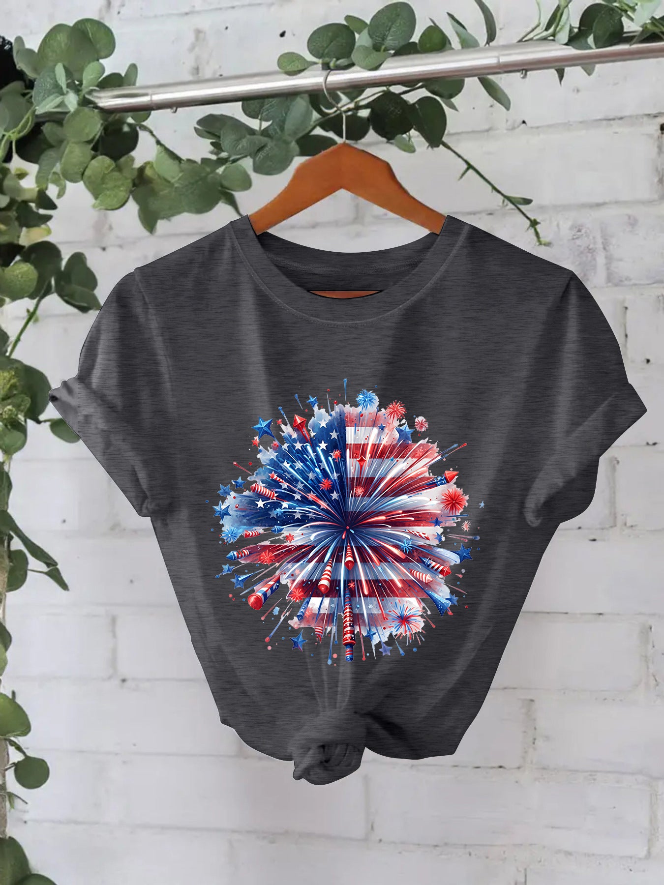 Women's Fashion Short-sleeved Independence Day Fireworks Printing Women's T-shirt