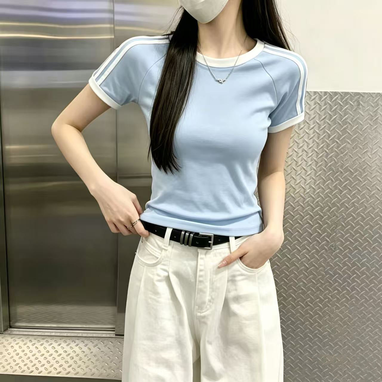 Women's American Cool Three-bar Short-sleeved Summer Unique Small Shirt Slim Slimming Women's T-shirt