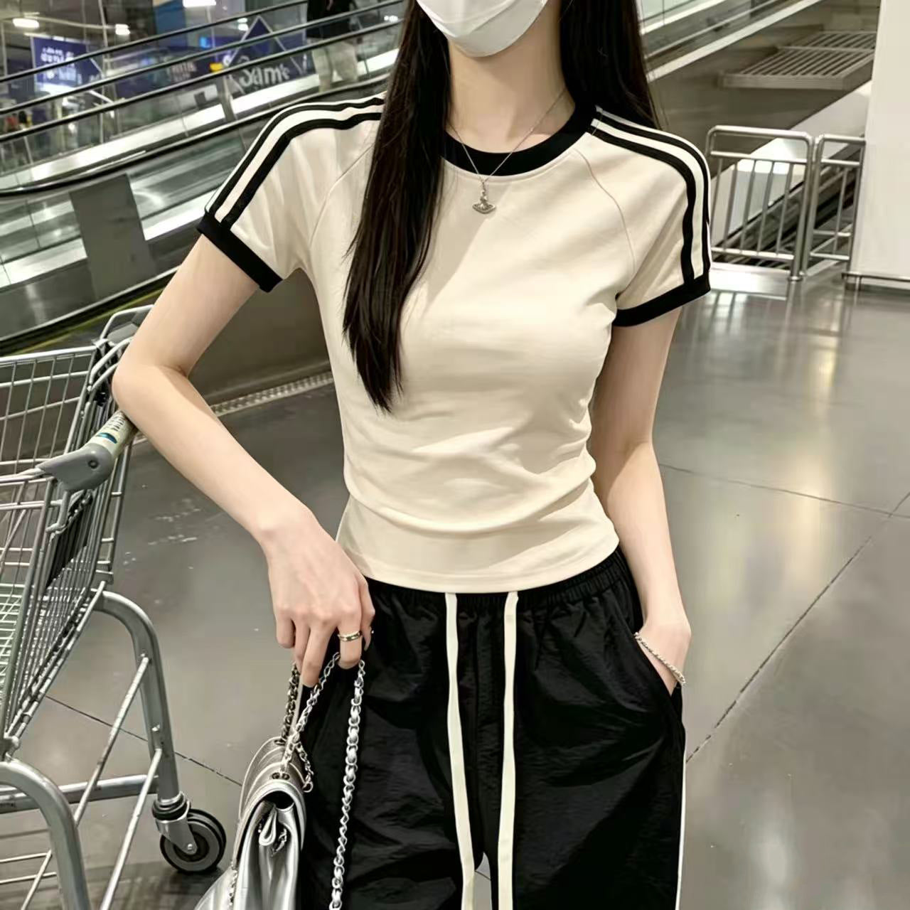 Women's American Cool Three-bar Short-sleeved Summer Unique Small Shirt Slim Slimming Women's T-shirt