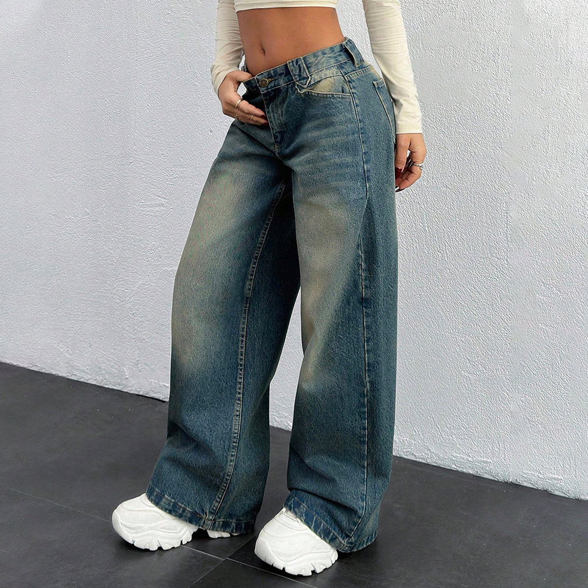 Women's Retro Washed Low Waist Loose Elastic With Pockets Women's Jeans