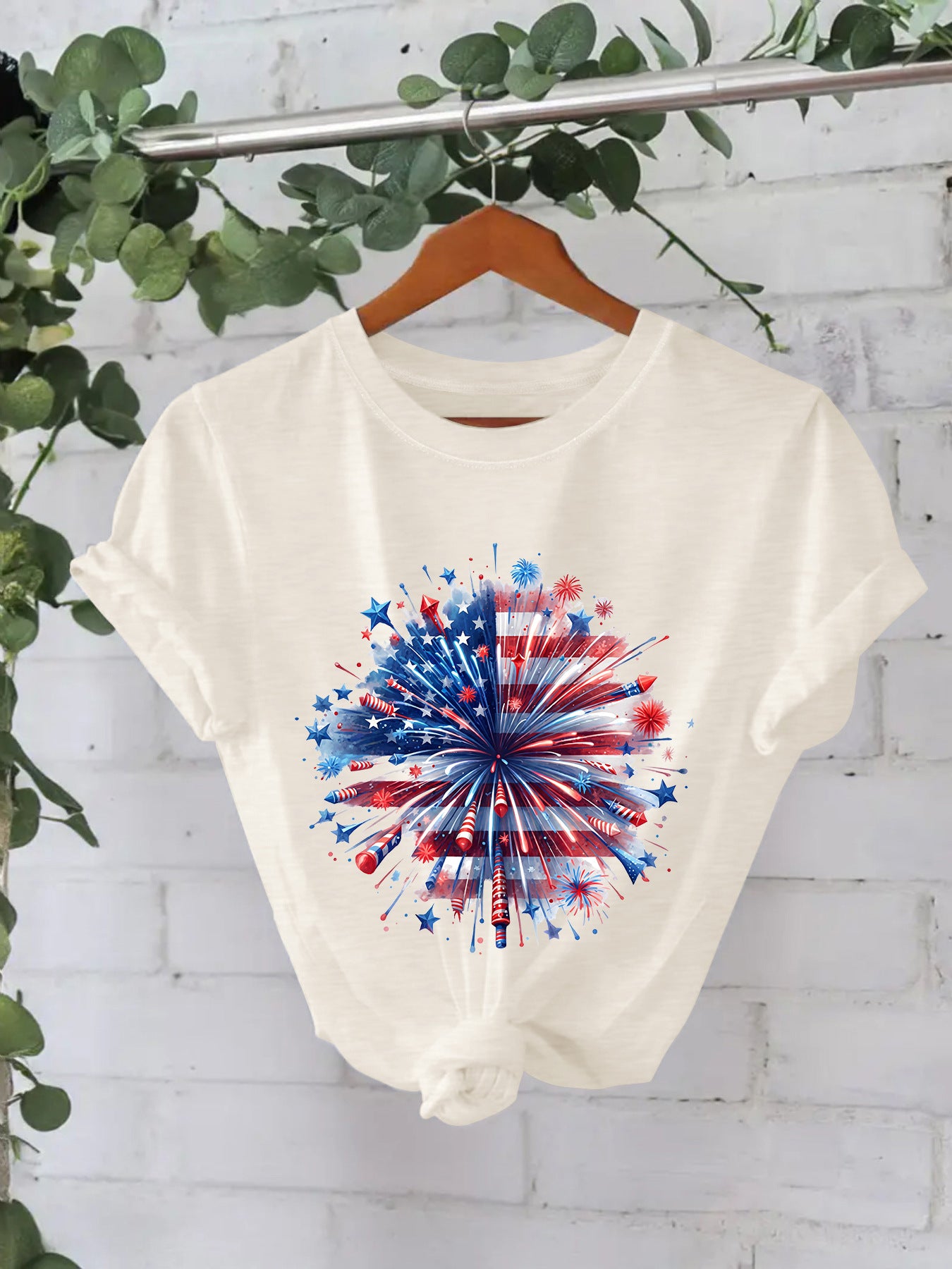 Women's Fashion Short-sleeved Independence Day Fireworks Printing Women's T-shirt
