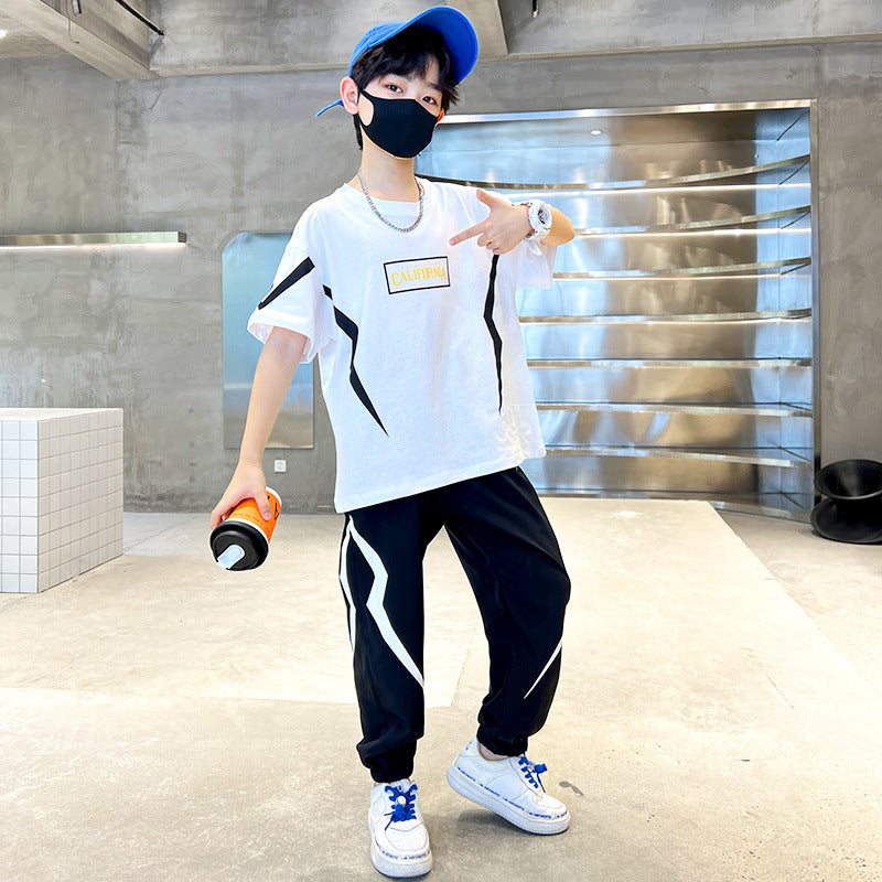 The Big Thin Fashionable Sports Casual Letter Lightning Short Sleeve Children's Suit