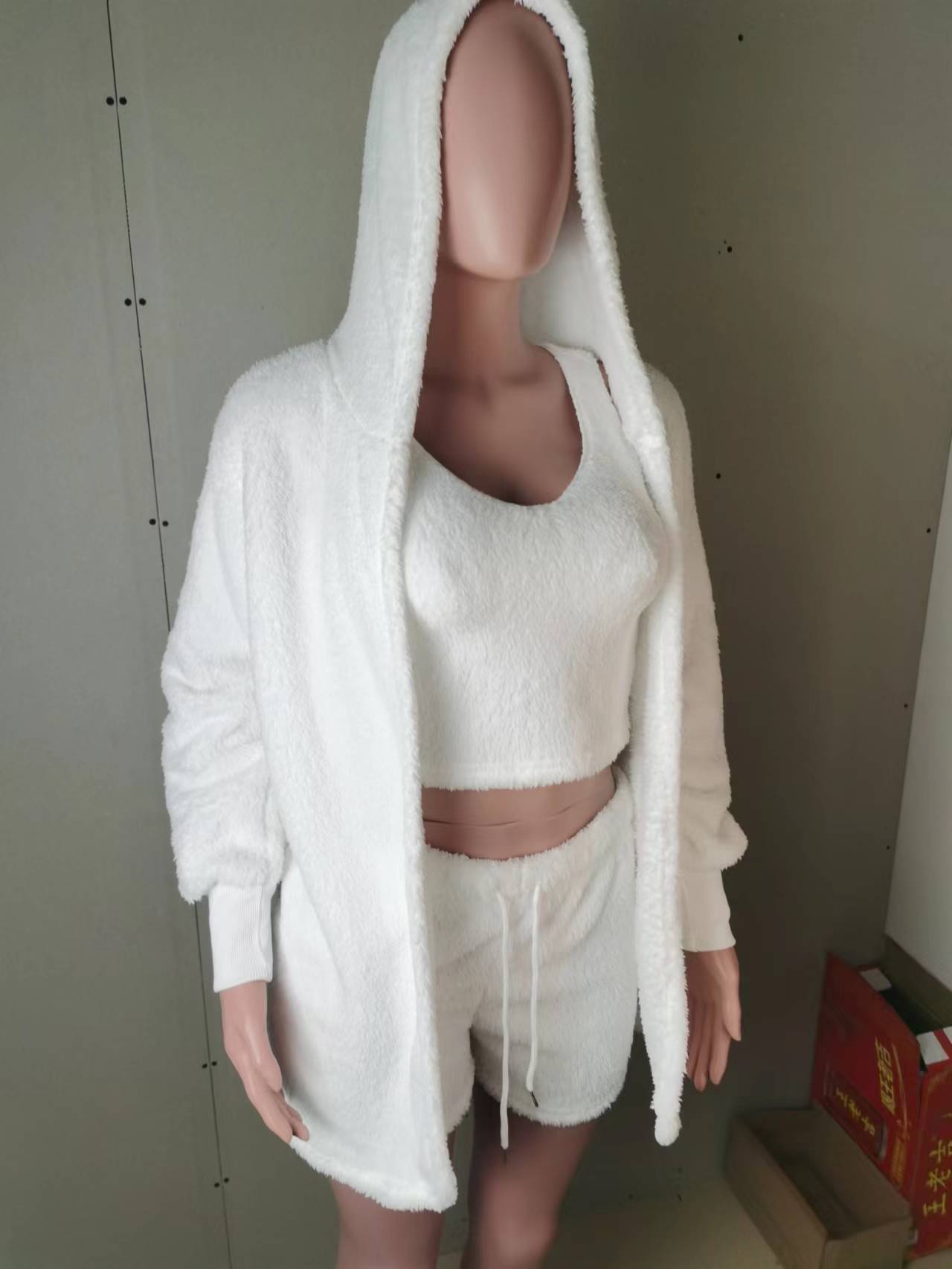 Women's Winter Plush Pajamas Long Sleeve Sports Fashion Casual Suit