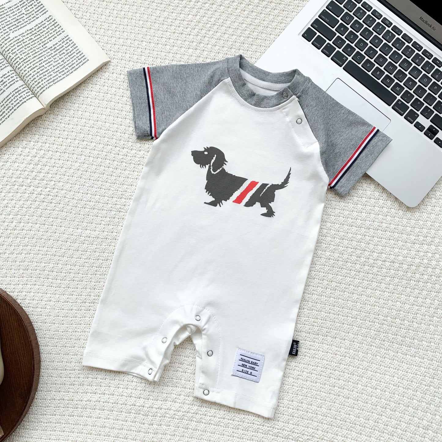 Born Fashion Korean Cartoon Puppy Color Matching Male Casual Jumpsuit, Climbing Suit