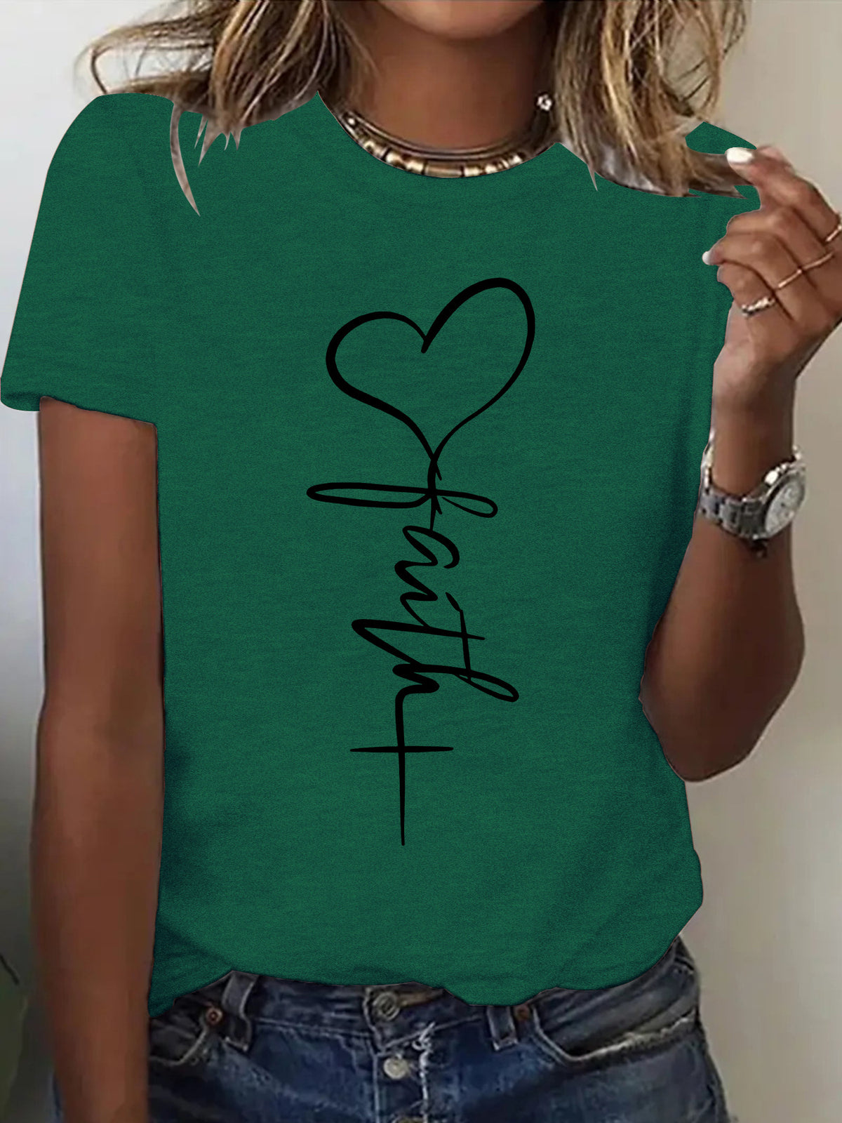 Women's Cute Printed Sleeve Elegant Heart Love Letter Pattern Round Neck Women's T-shirt