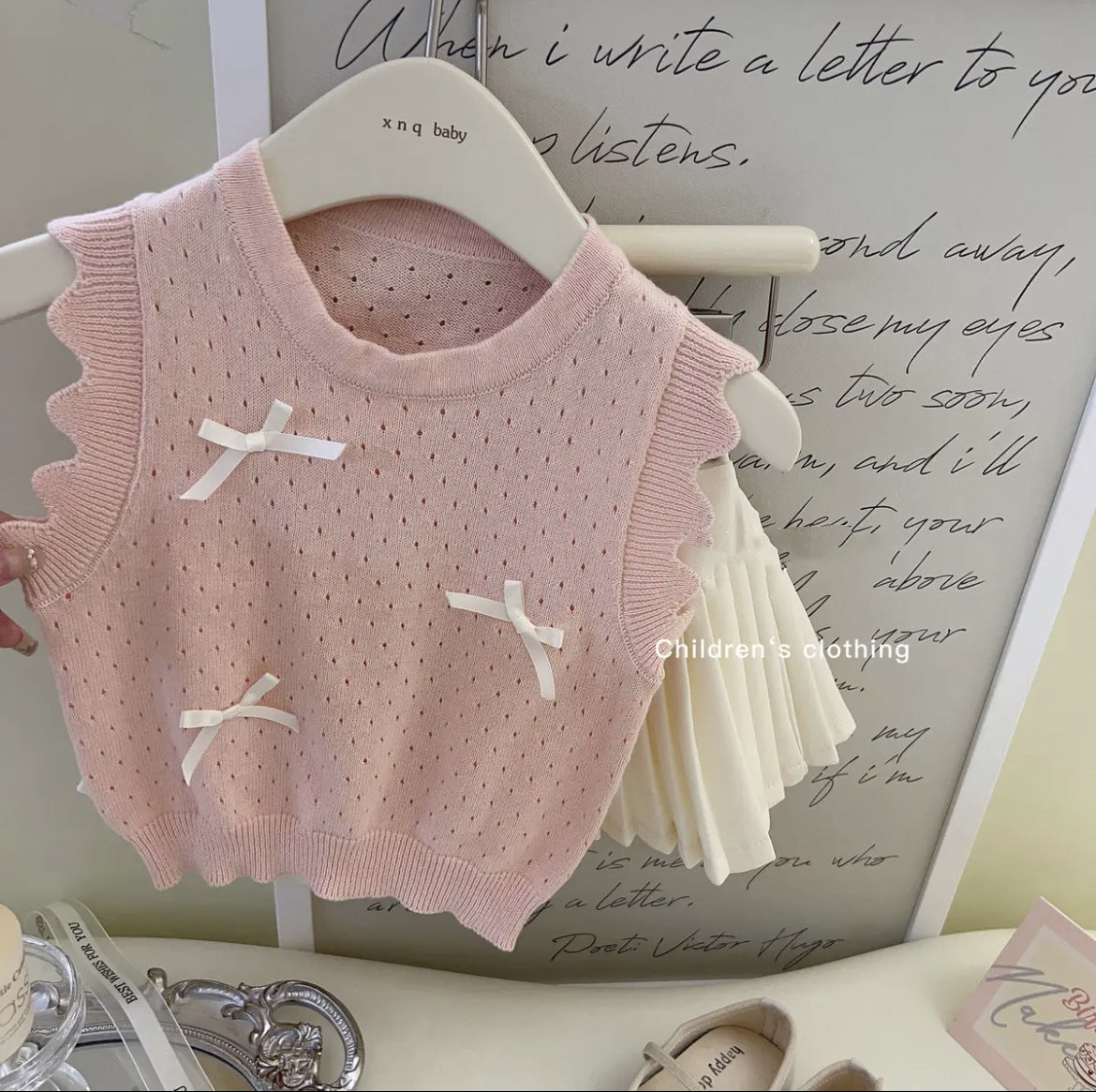 Little Western Style Ice Silk Knitted Vest Fashionable Pleated Skirt Children's Suit