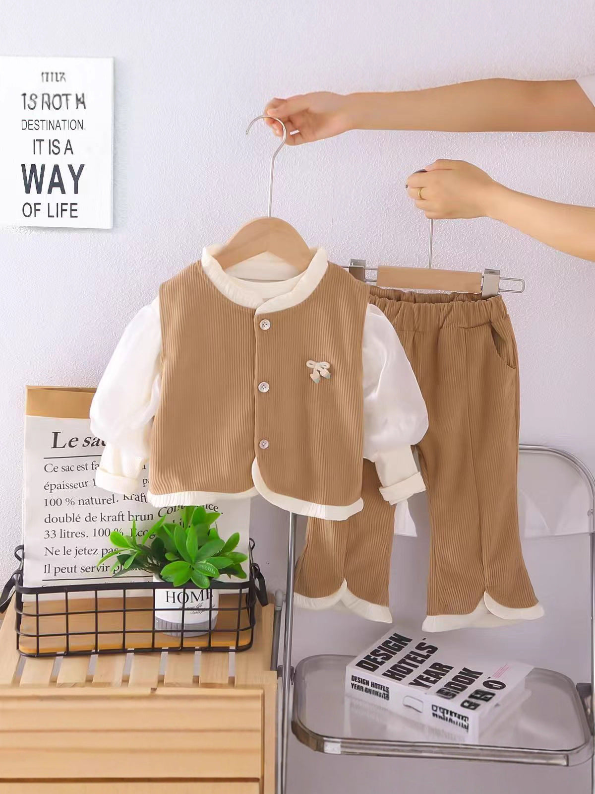 Clothes Casual Pants Three-piece Princess Suspender Children's Suit