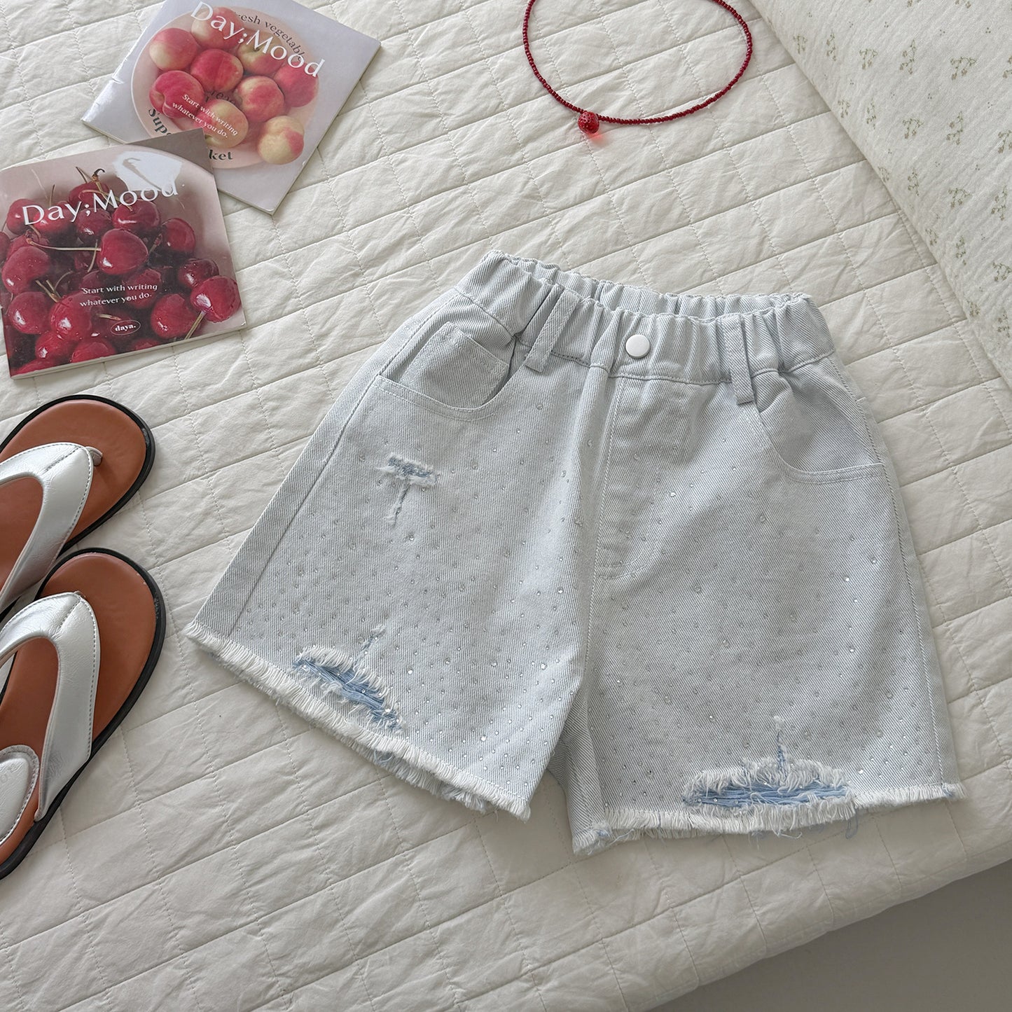 Children's Xie Denim Shorts Hot Drilling Frayed Summer Clothes Fifth Medium Children's Pants